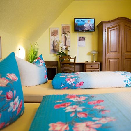 Hotel Zur Bruecke クレーフェルト エクステリア 写真